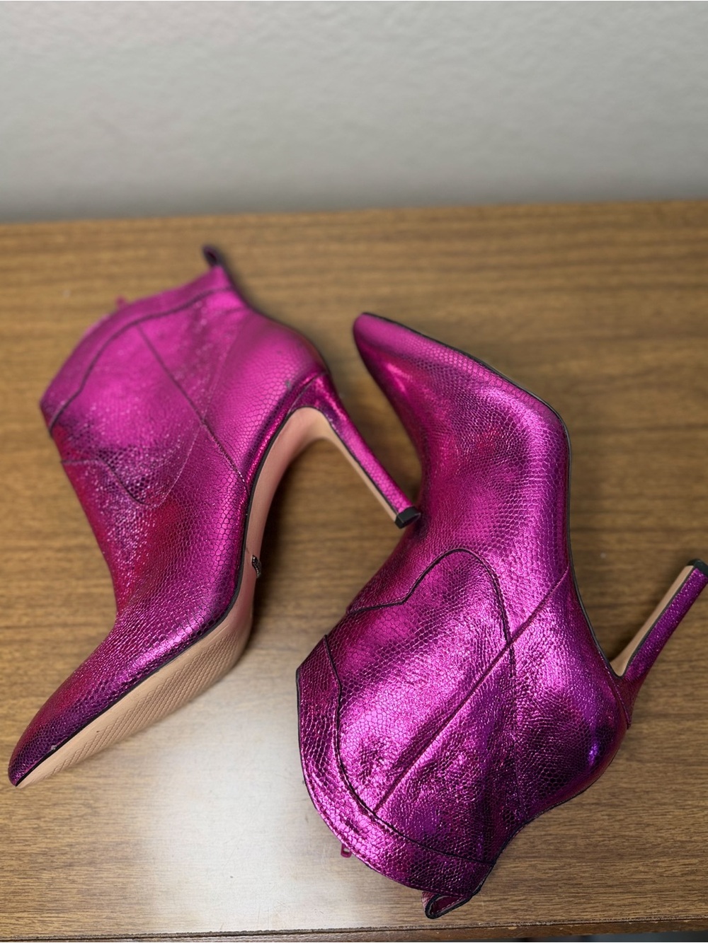 Gianni Bini Metallic Pink Western Ankle Boots Stiletto Pointed Toe 7.5 - Picture 11 of 11